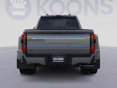 New 2026 Ford F450 Platinum w/ Platinum Plus Package image 7