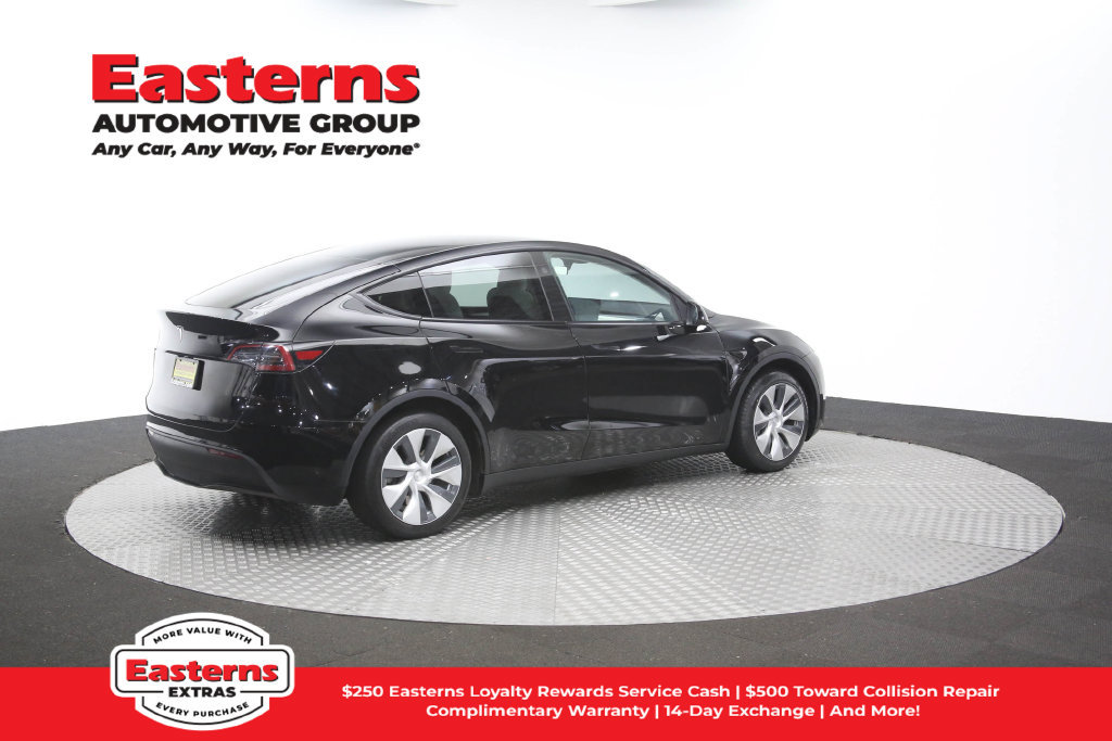 Used 2023 Tesla Model Y Long Range AWD/4WD image 41