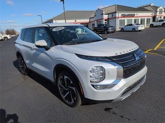 Used 2022 Mitsubishi Outlander SE video 1