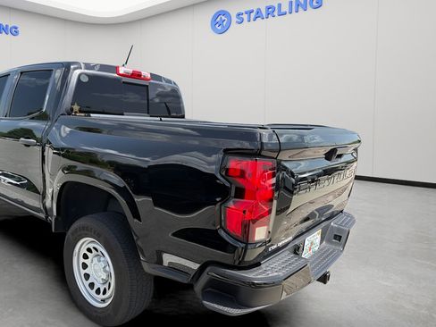 Used 2024 Chevrolet Colorado W/T w/ WT Convenience Package RWD image 2