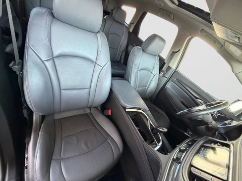 Used 2019 Buick Enclave Premium AWD/4WD image 21
