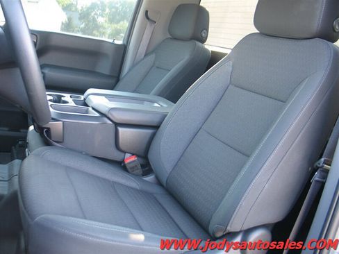 Used 2024 GMC Sierra 1500 Pro w/ Pro Value Package AWD/4WD image 5