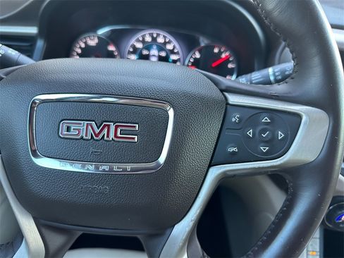 Used 2019 GMC Acadia Denali w/ Technology Package image 28