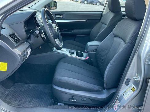 Used 2011 Subaru Legacy 2.5i Premium image 7