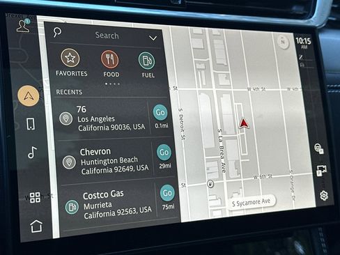 Used 2026 Jaguar F-PACE R-Dynamic S image 21