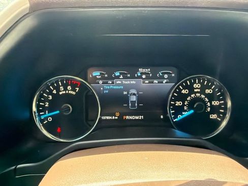 Used 2015 Ford F150 King Ranch w/ Equipment Group 601A Luxury AWD/4WD image 36