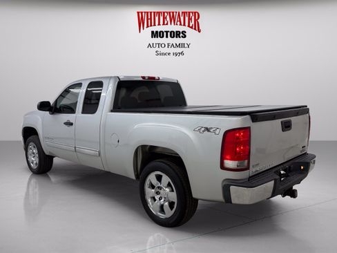 Used 2010 GMC Sierra 1500 SLE w/ Power Pack Plus AWD/4WD image 2