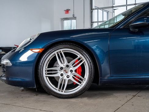 Used 2013 Porsche 911 Carrera S image 9