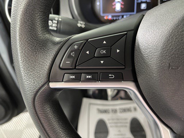 Used 2023 Nissan Kicks SV FWD image 19