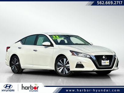 Used 2022 Nissan Altima 2.5 SV