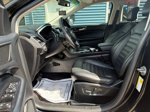 Used 2016 Ford Edge SEL w/ Equipment Group 201A AWD/4WD image 9