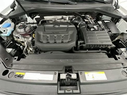 Certified 2022 Volkswagen Tiguan SE image 26