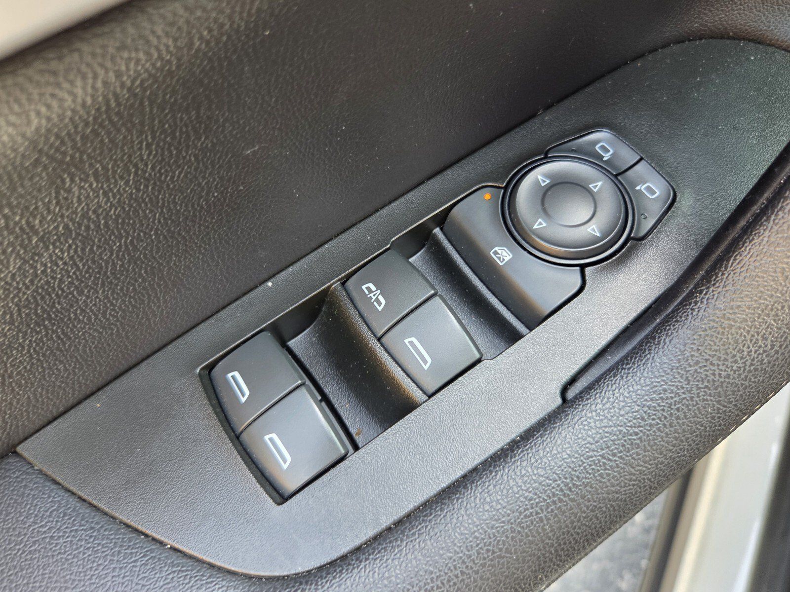 Certified 2023 Chevrolet Blazer LT FWD image 27