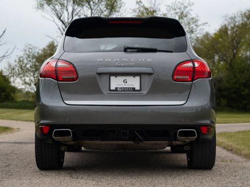 Used 2013 Porsche Cayenne Diesel AWD/4WD image 11