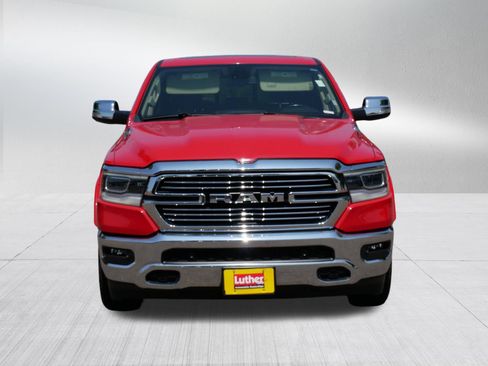 Used 2020 RAM 1500 Laramie AWD/4WD image 2