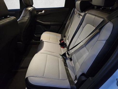 New 2026 Ford Escape SE FWD image 12