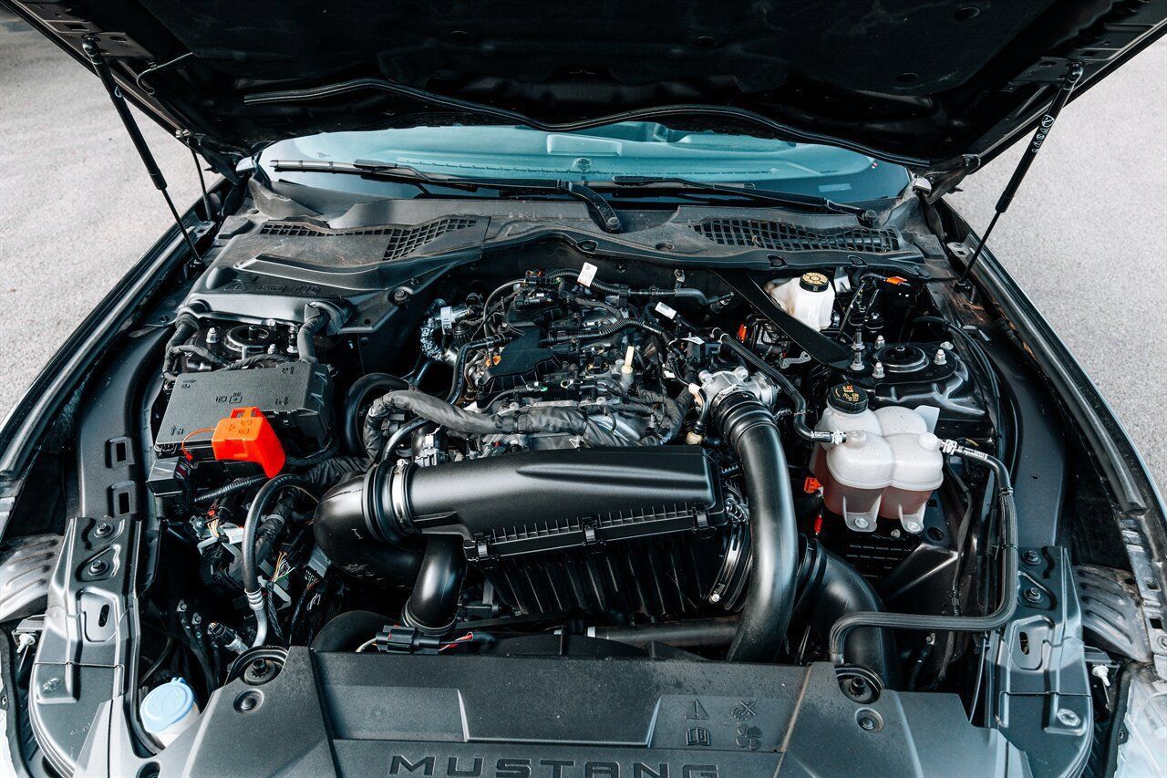 Used 2024 Ford Mustang Convertible RWD image 52