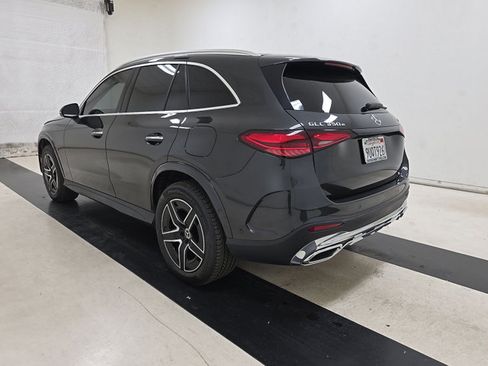 Used 2025 Mercedes-Benz GLC 350e 4MATIC w/ AMG Line image 3