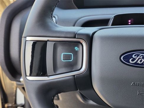 New 2025 Ford Expedition Max Active image 29