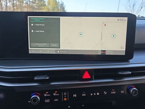 Used 2024 Kia Sorento S w/ Panoramic Sunroof Package image 36