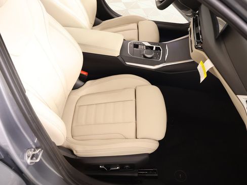 New 2026 BMW 330i Sedan w/ M Sport Package RWD image 13