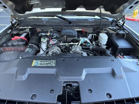 Used 2010 Chevrolet Silverado 2500 LTZ w/ Convenience Package image 14