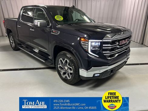 New 2026 GMC Sierra 1500 SLT w/ SLT Premium Package image 1