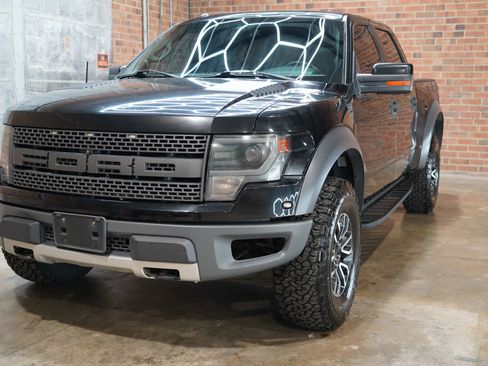 Used 2013 Ford F150 Raptor w/ Luxury Equipment Group image 8