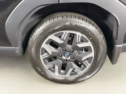 New 2026 Subaru Forester Premium AWD/4WD image 32