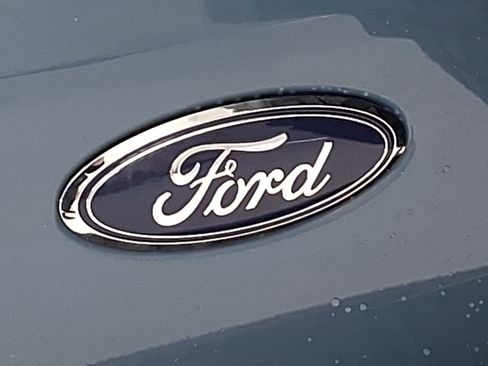 Used 2023 Ford Bronco Badlands image 22