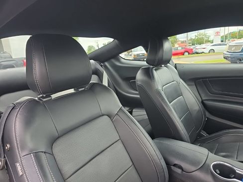 Used 2019 Ford Mustang Premium w/ Equipment Group 201A RWD image 10