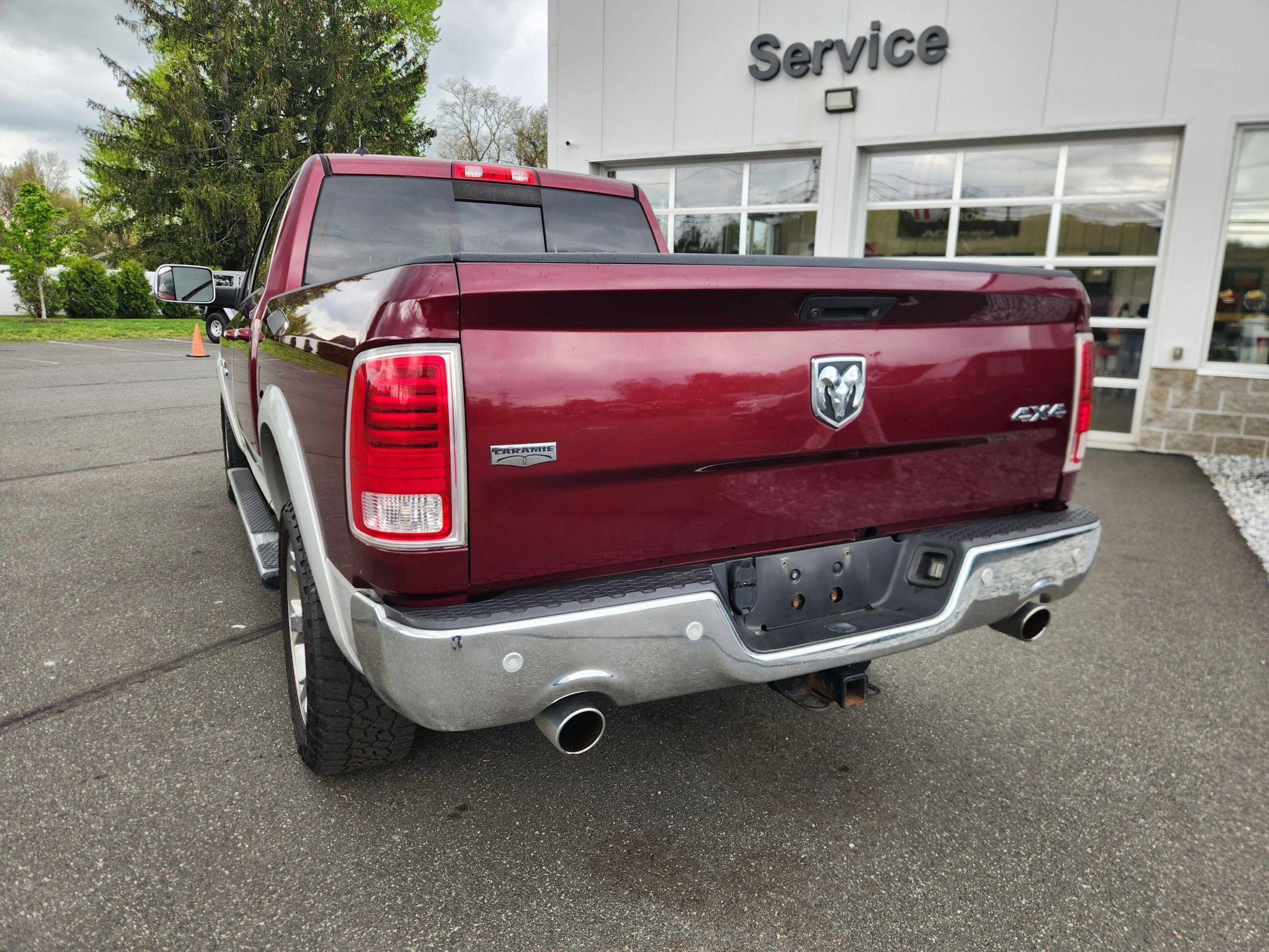 Used 2017 RAM 1500 Laramie w/ Convenience Group AWD/4WD image 28