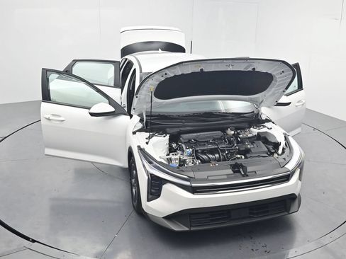 New 2026 Kia K4 FWD image 52