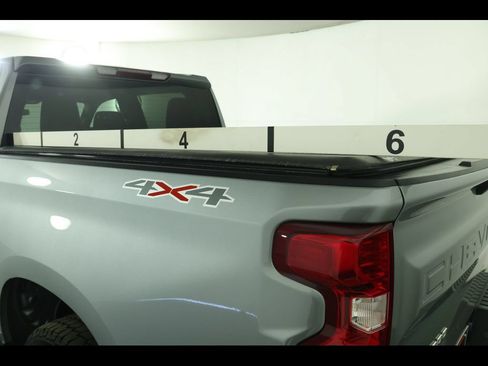 Certified 2023 Chevrolet Silverado 1500 LT AWD/4WD image 20