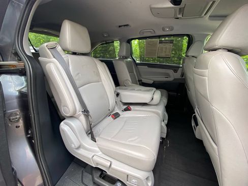 Used 2023 Honda Odyssey Touring image 31