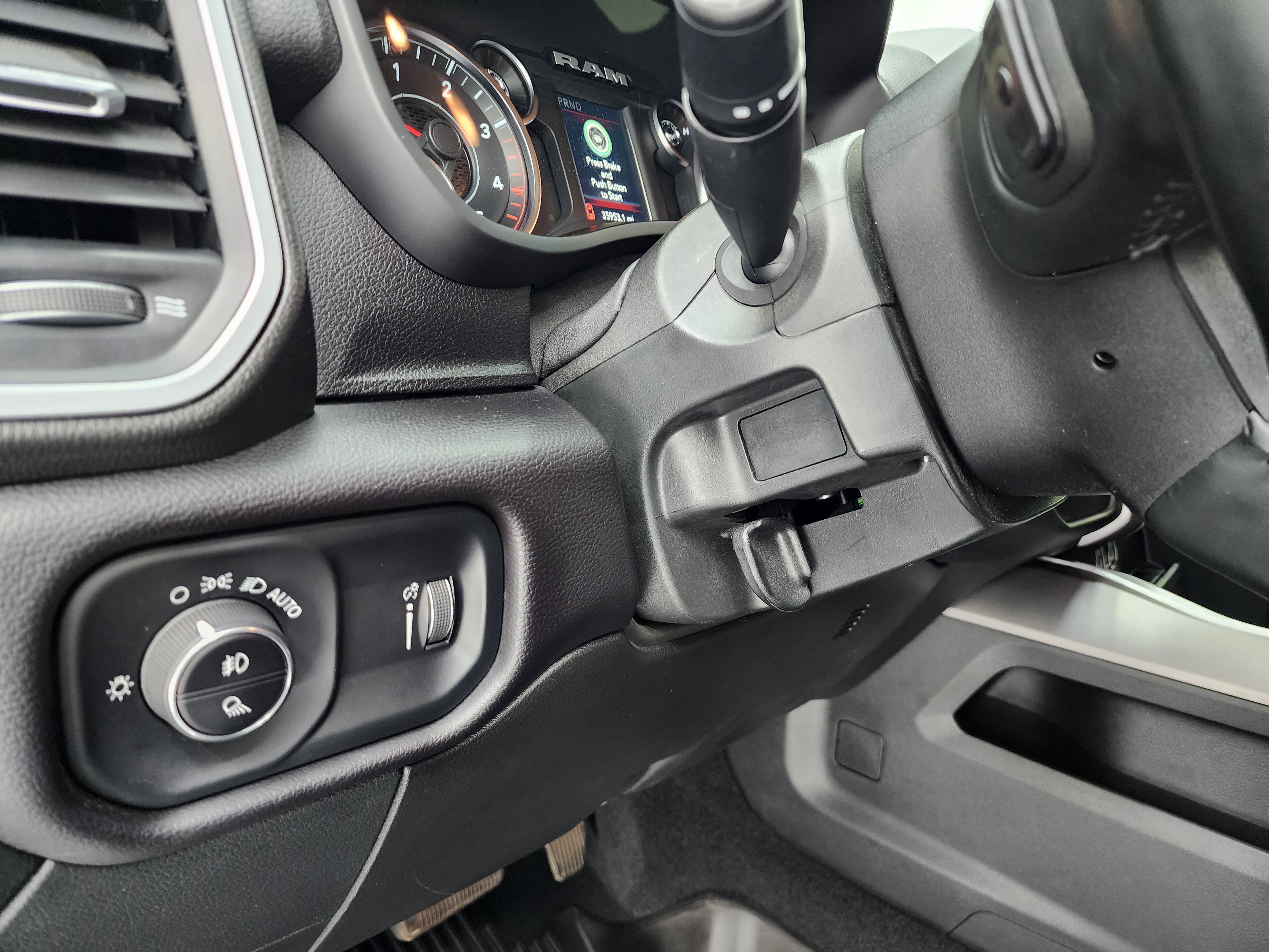 Used 2023 RAM 2500 Big Horn w/ Level 1 Equipment Group AWD/4WD image 40
