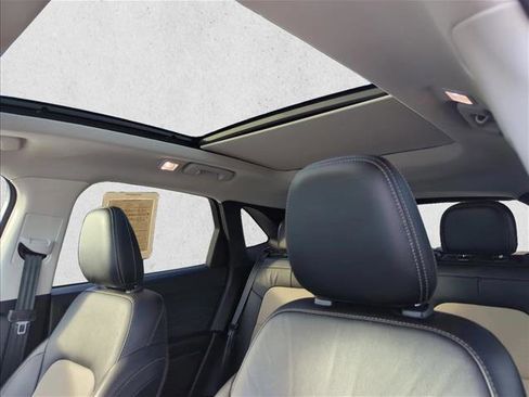 Used 2021 Ford Escape Titanium w/ Titanium Premium Package image 16