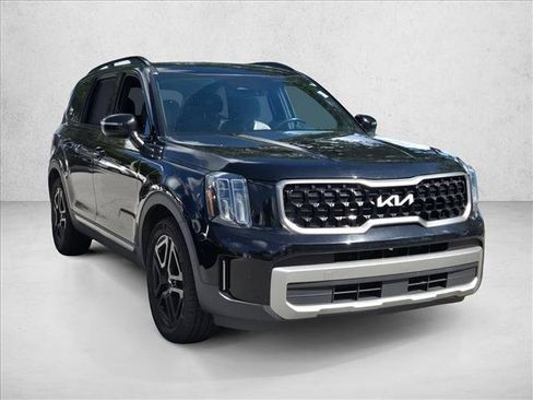 Used 2023 Kia Telluride EX X-Line AWD/4WD image 3