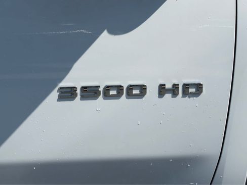 Used 2025 Chevrolet Silverado 3500 LT w/ All Star Edition AWD/4WD image 5