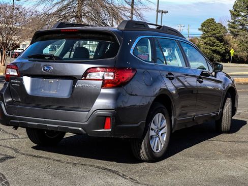 Used 2019 Subaru Outback 2.5i image 8