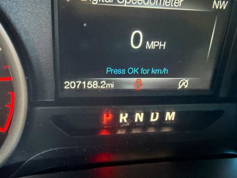 Used 2018 Ford F150 XLT w/ Equipment Group 302A Luxury AWD/4WD image 15