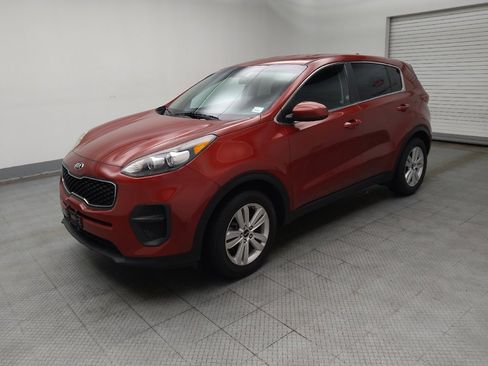 Used 2017 Kia Sportage LX FWD image 2