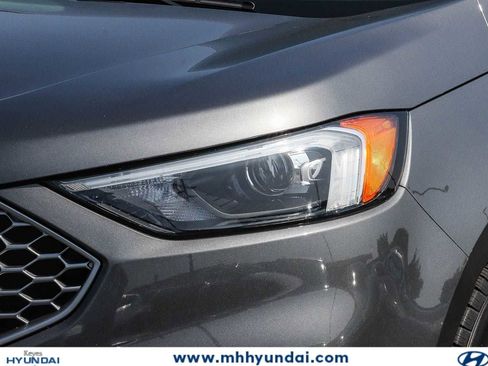 Used 2024 Ford Edge SEL w/ Convenience Package AWD/4WD image 7