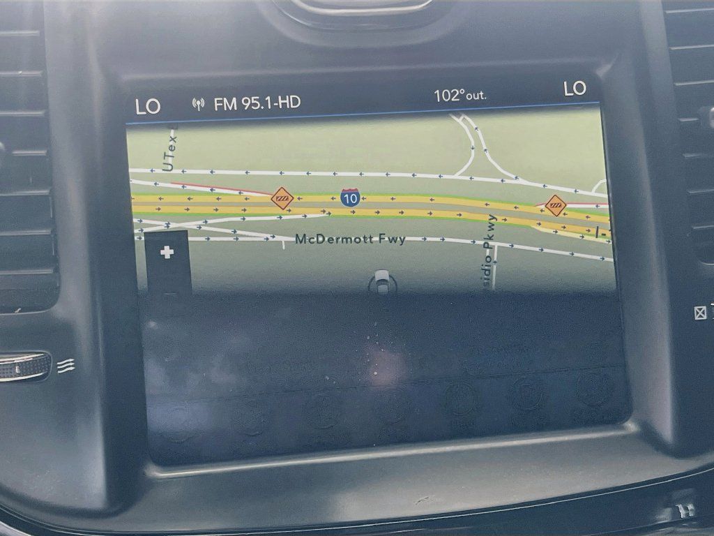 Used 2022 Chrysler 300 S RWD image 13