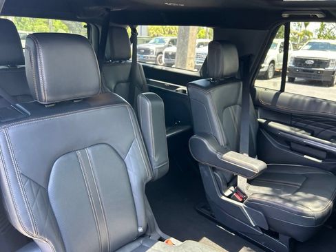 Used 2023 Ford Expedition Max Platinum AWD/4WD image 45