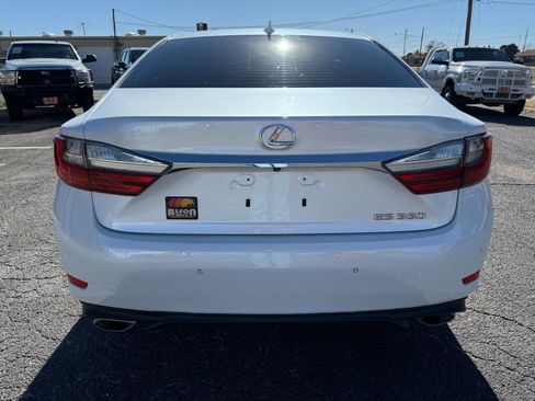 Used 2017 Lexus ES 350 image 4