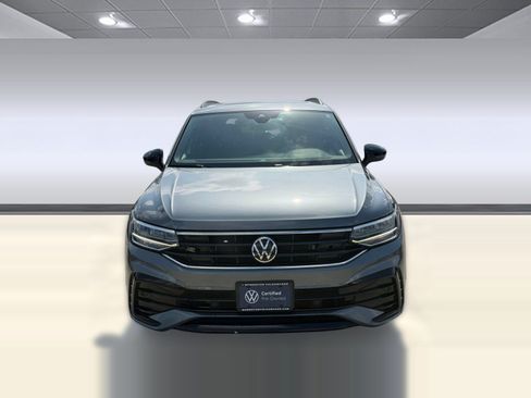 Certified 2023 Volkswagen Tiguan SE R-Line FWD image 5