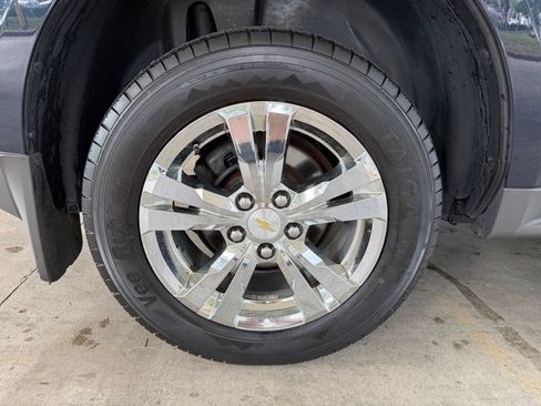 Used 2016 Chevrolet Equinox LS FWD image 18