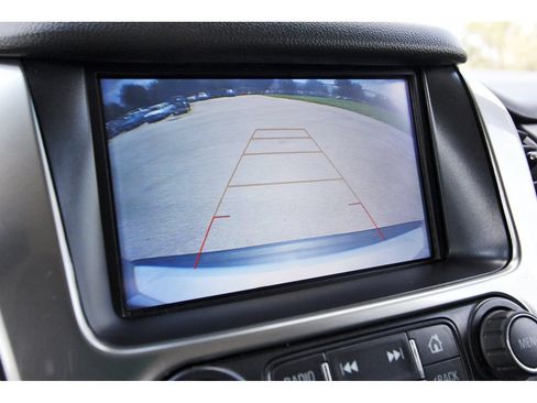 Used 2020 Chevrolet Tahoe LT AWD/4WD image 27