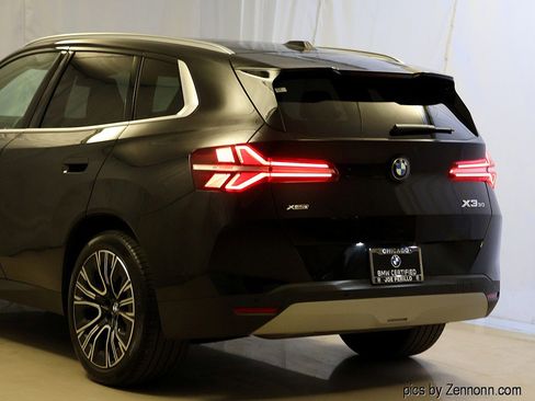 Certified 2025 BMW X3 xDrive30 AWD/4WD image 8